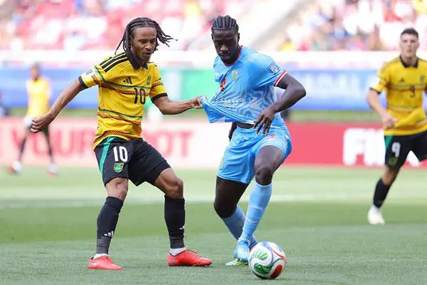 剛果領先後成功打出嚴密防線避免失球