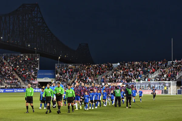 二級市場的票價也證實球迷能接受的價格不斷下修